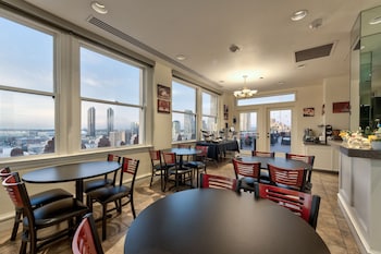 gaslamp plaza suites