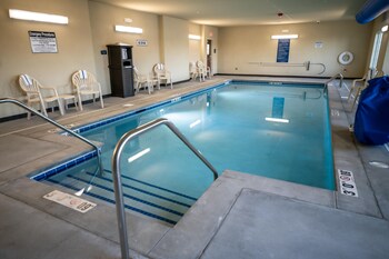 cobblestone hotel and suites lamar