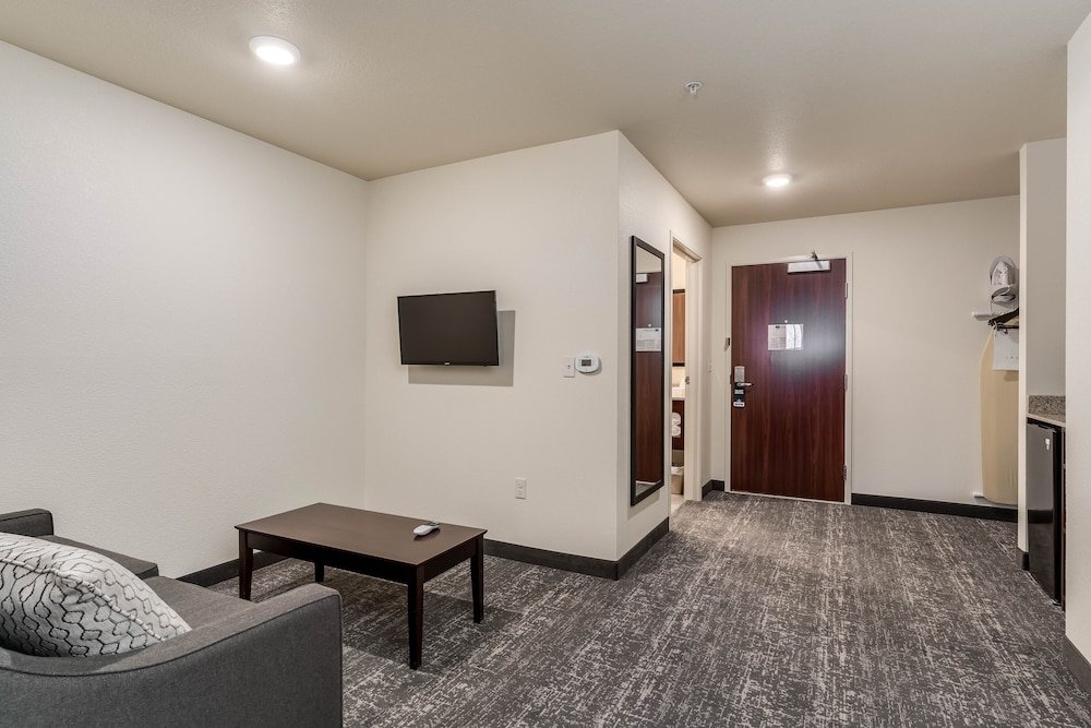 cobblestone hotel and suites lamar