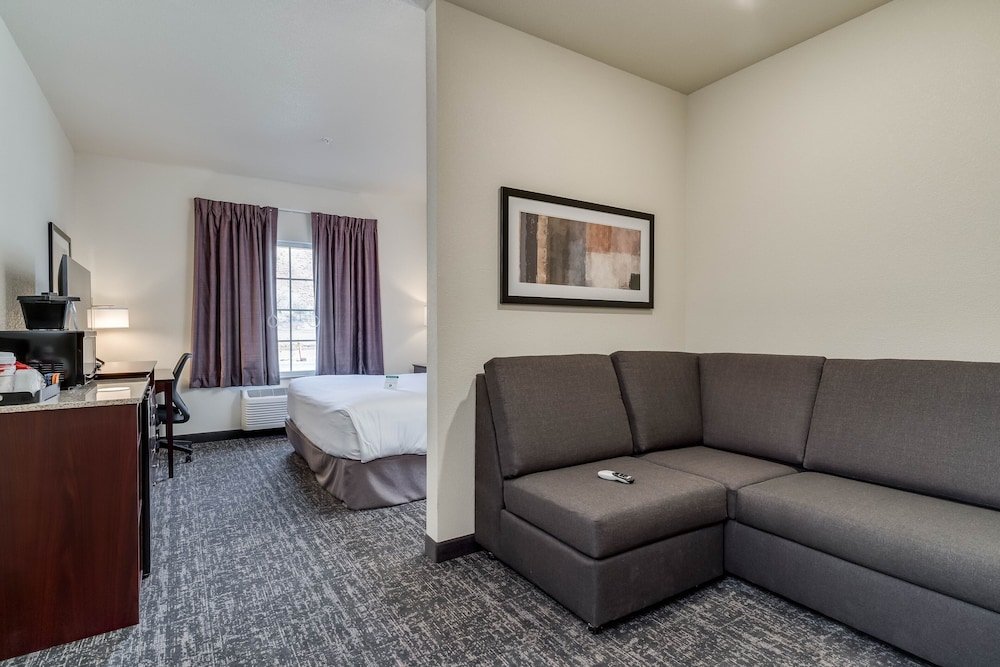 cobblestone hotel and suites lamar