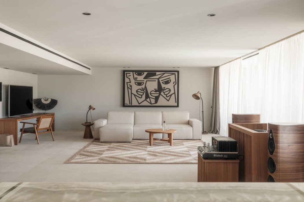 oku ibiza