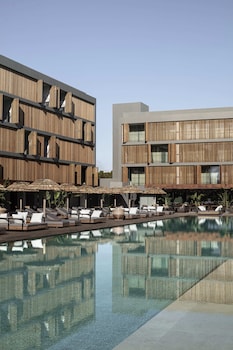 Oku Ibiza,Cala Gracio>>Cala De Bou,5 star