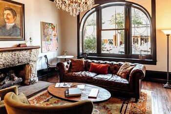 Hotel Giles,717 High St,3 star