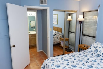 atrium 102