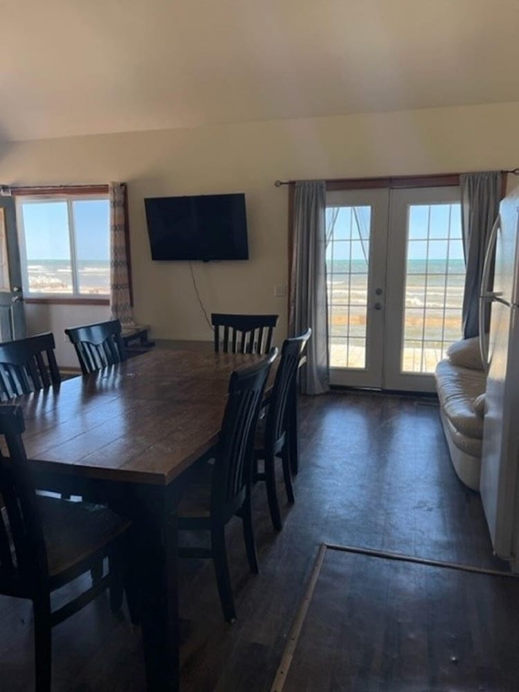 aloha beach club resort