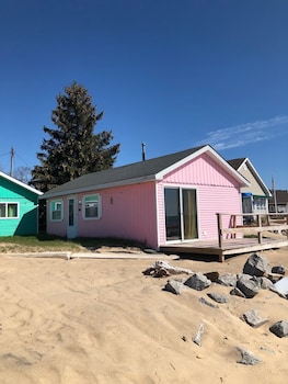 aloha beach club resort