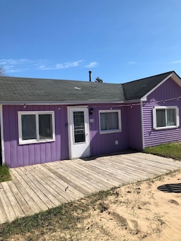 aloha beach club resort