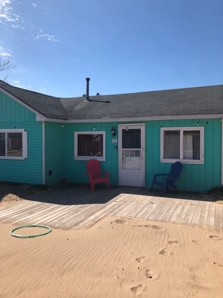 aloha beach club resort