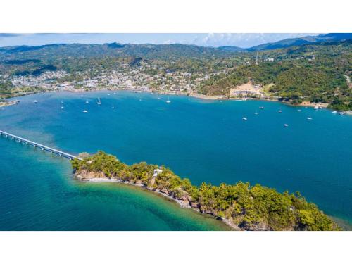 best bed and breakfast in samana