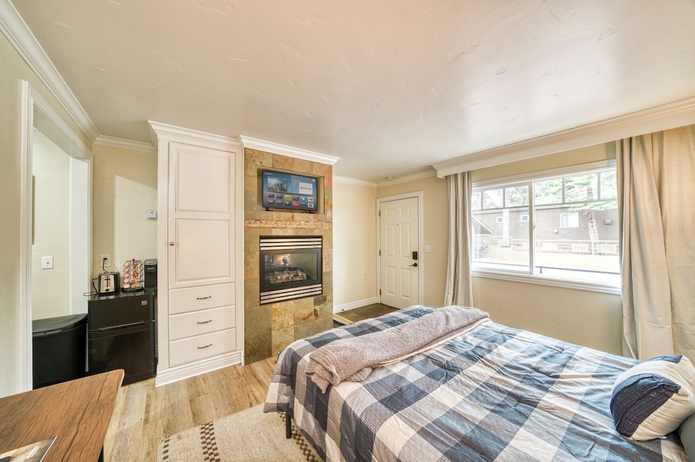 the moose and maple lodge