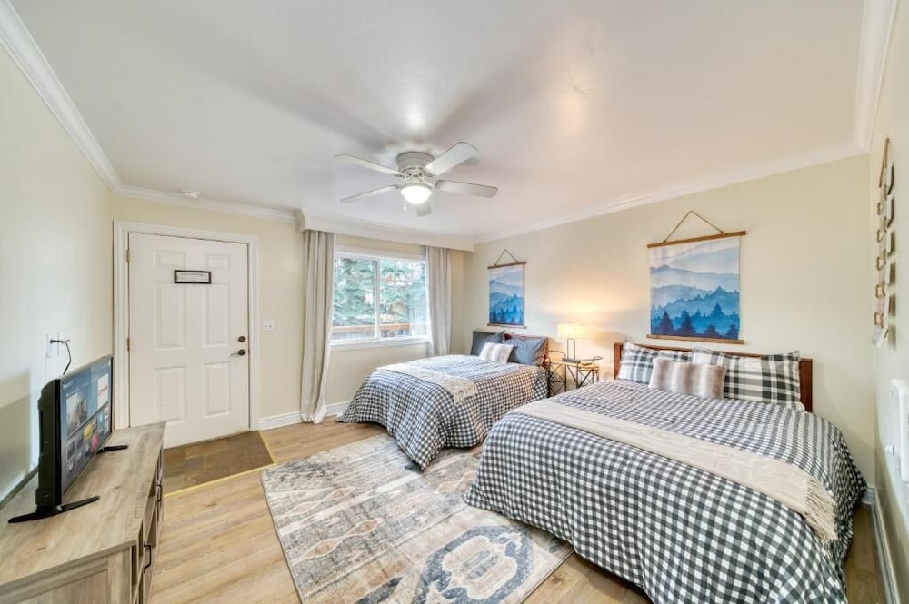 the moose and maple lodge