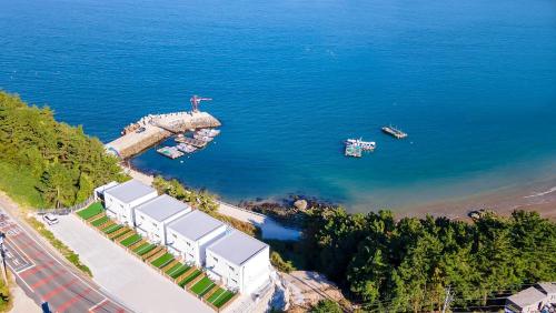 yeosu nukim poolvilla