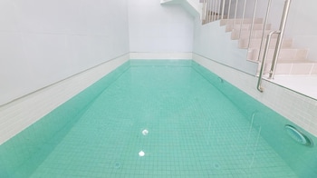 yeosu nukim poolvilla