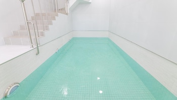 yeosu nukim poolvilla