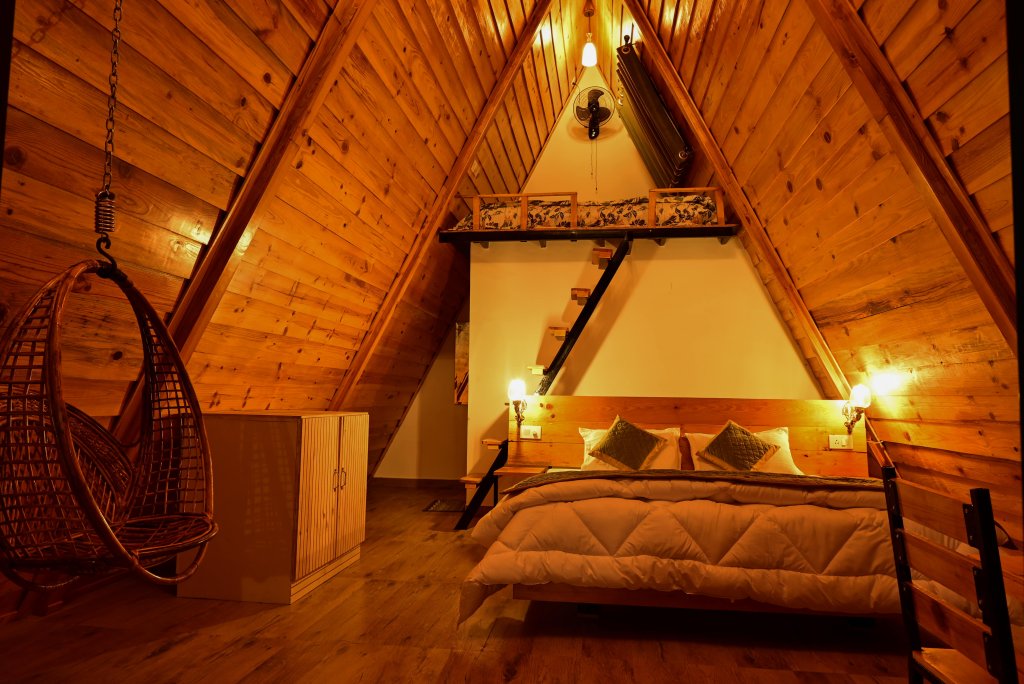 paradise pool resort