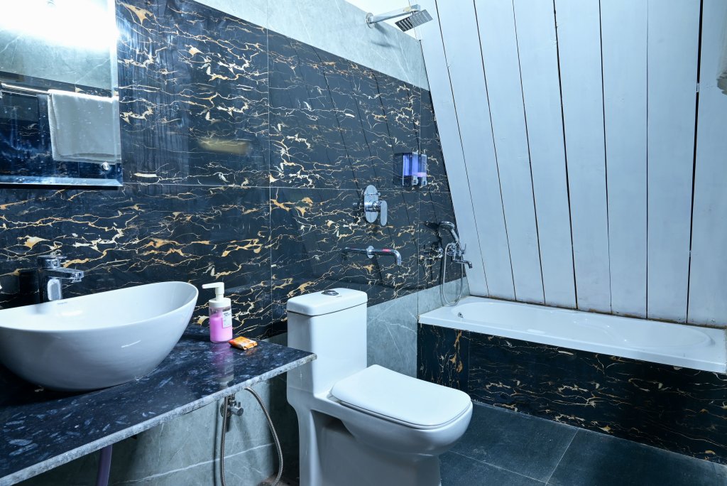 paradise pool resort