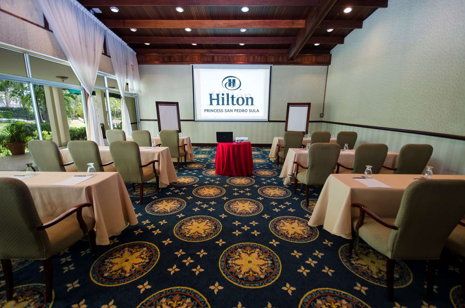 hilton princess san pedro sula