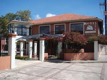 hotel arrecife de coral
