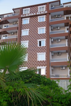 club bayar beach hotel