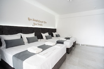aeonian luxury suites