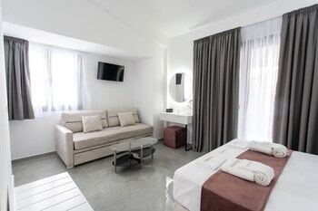 aeonian luxury suites