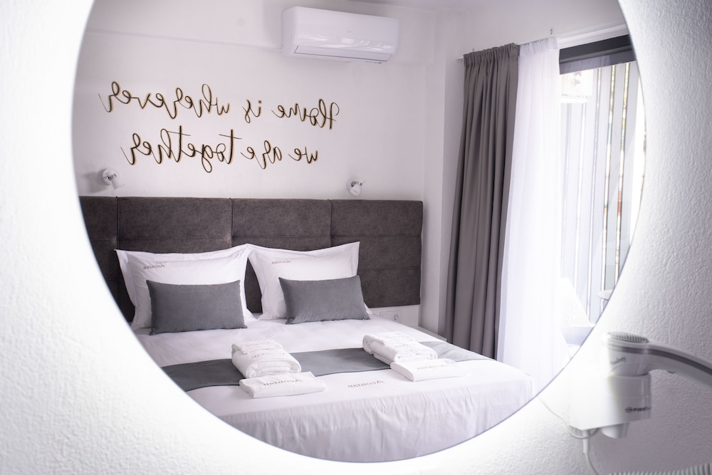 aeonian luxury suites