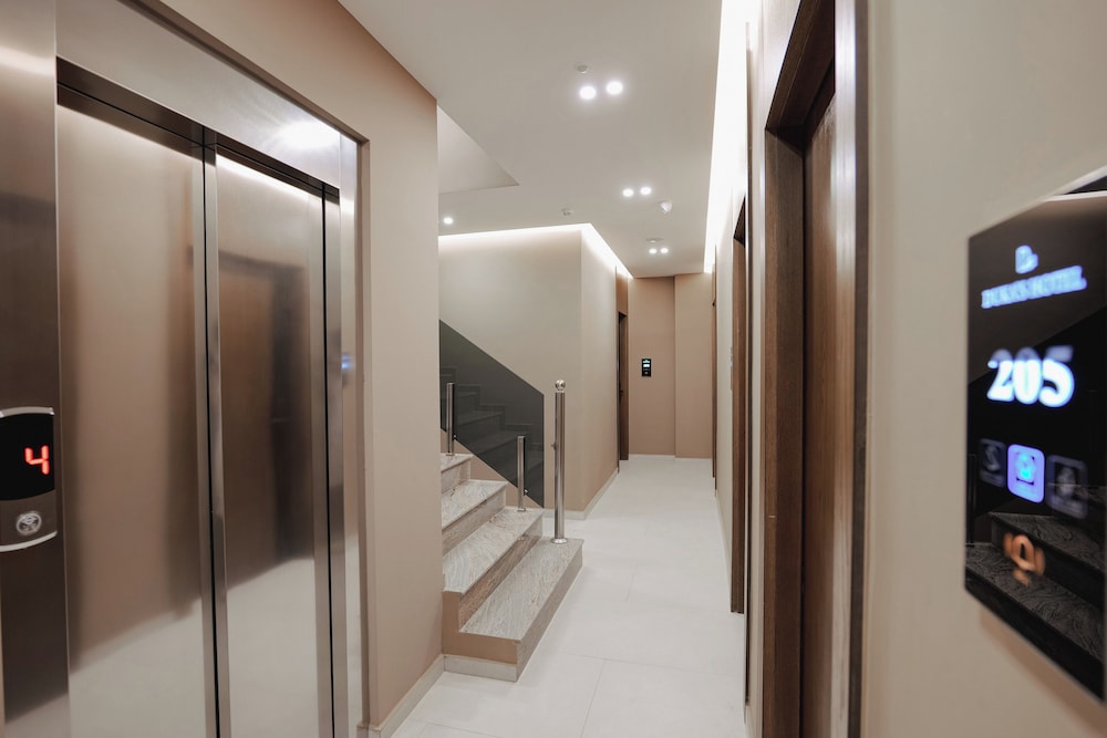 dukas hotel