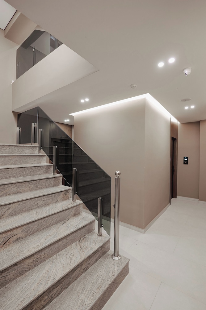 dukas hotel