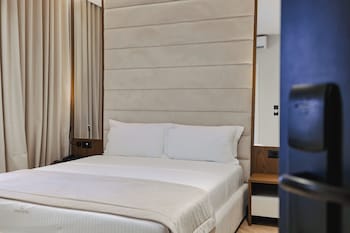 dukas hotel