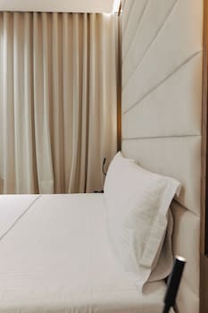 dukas hotel