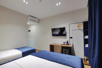 dukas hotel