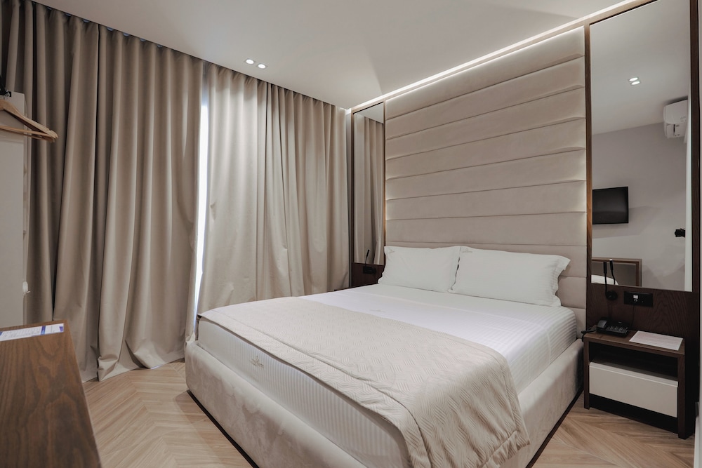dukas hotel