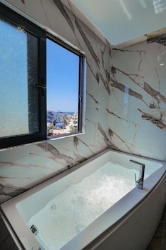 dukas hotel