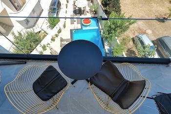 dukas hotel