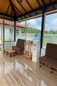 container smart stay by zuzu