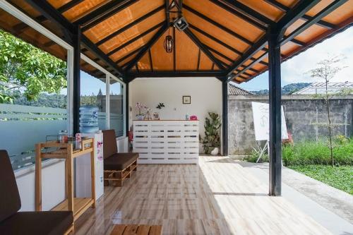 container smart stay by zuzu