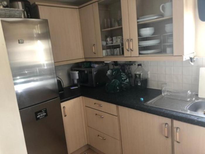 captivating apartment in copthorne near gatwick