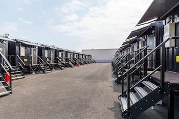 hotel r9 the yard kohoku