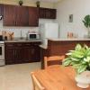 stylish 1r 1b apt near the beach and main street