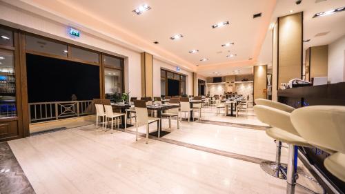 forest park hotel