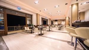 forest park hotel