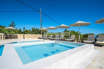 Forest Park Hotel,Platanes>>Crete,4 star