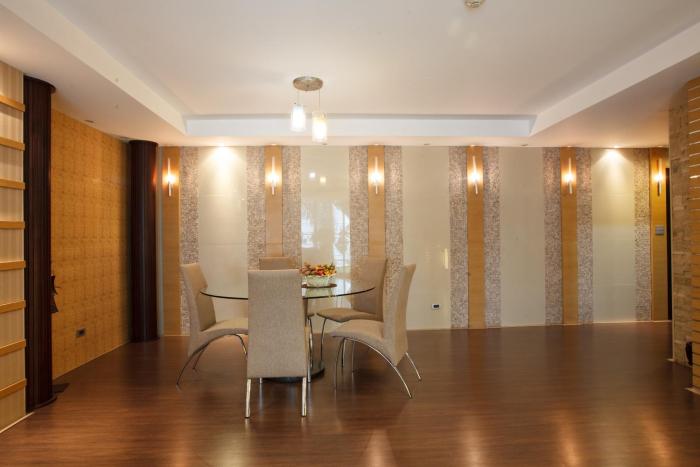 2bedrooms3baths bkk downtown near asoke btsmrt