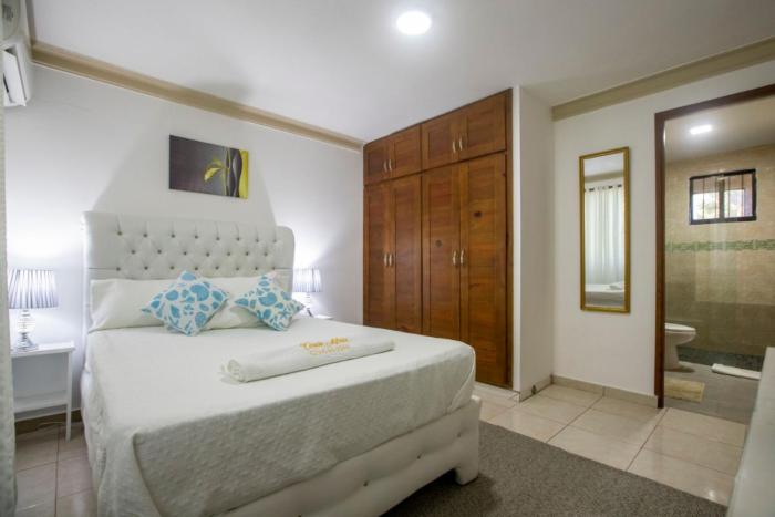 cozy and central apartment 1br 1ba with pool