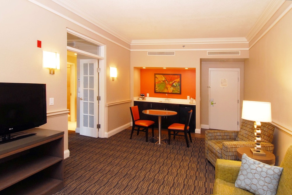radisson resort at the port