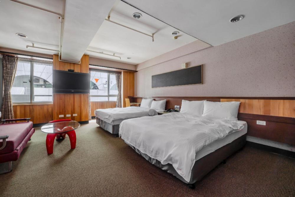 check inn express taichung feng chia