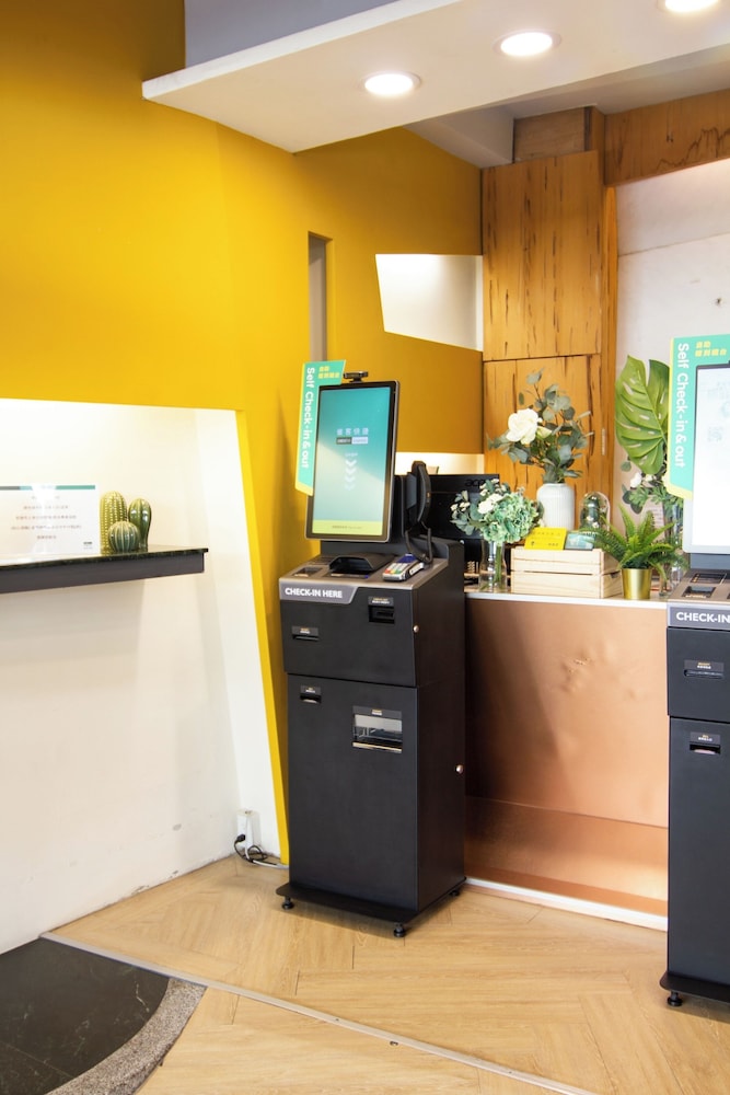 check inn express taichung feng chia