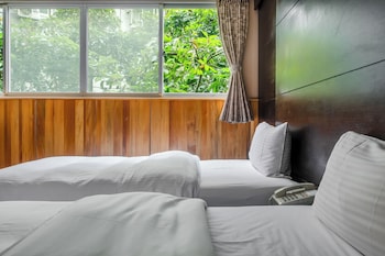 check inn express taichung feng chia