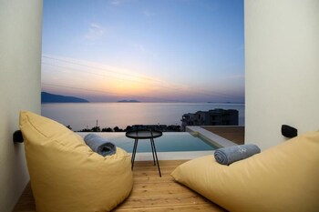 nobus hotel