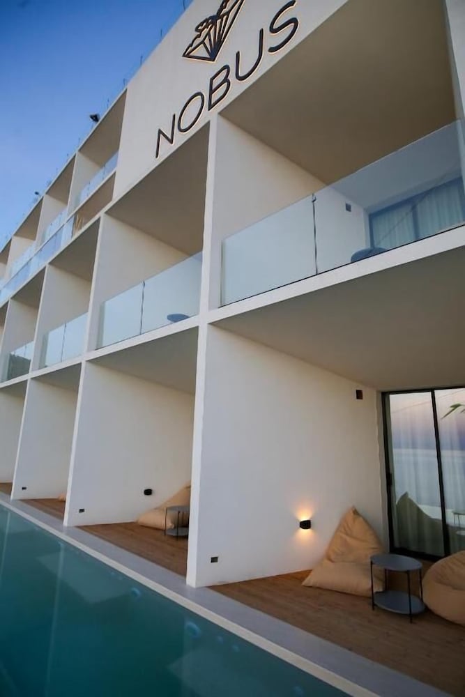 nobus hotel